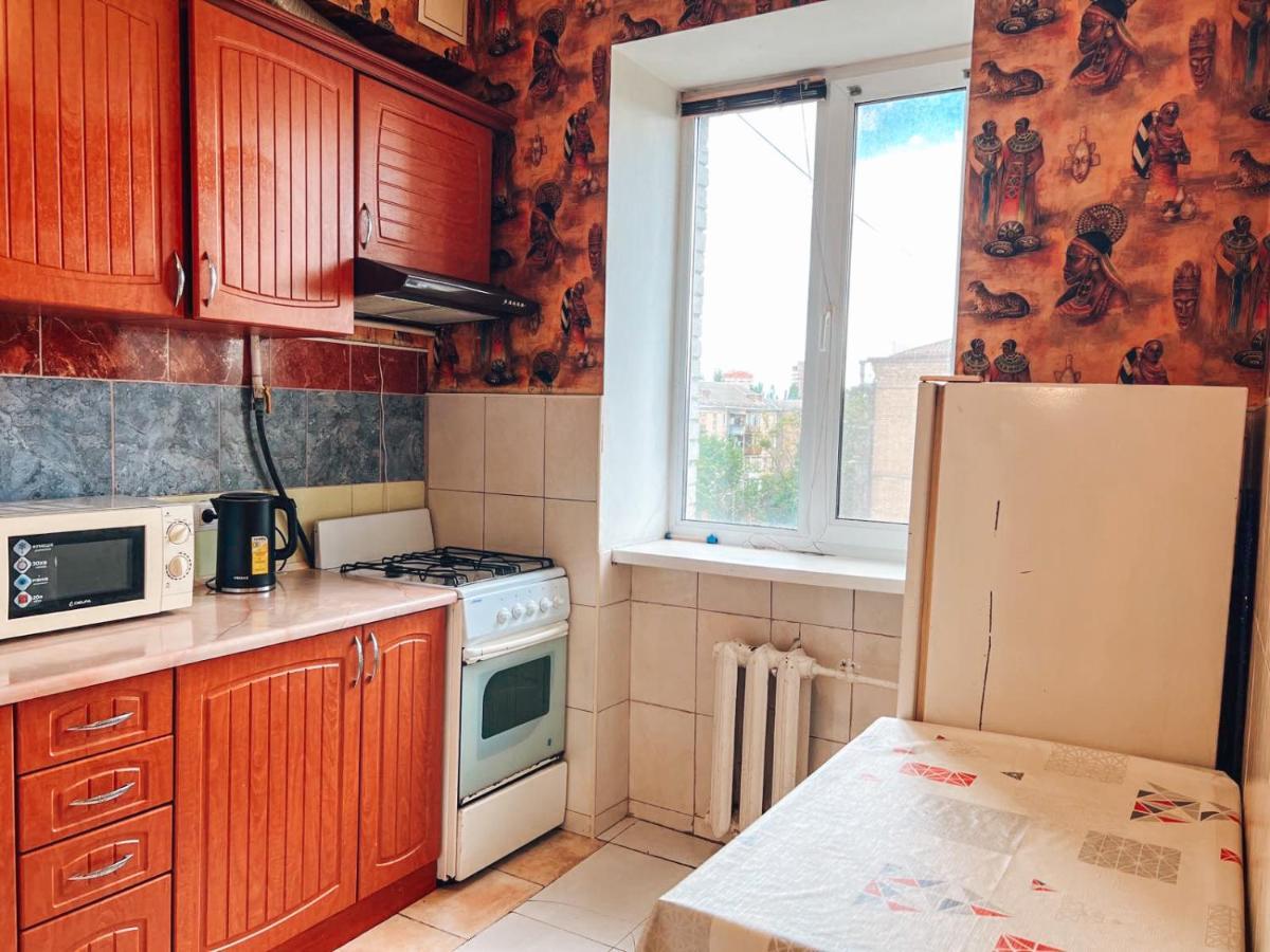 Apartment Near Metro Station Darnitsa Kiev Eksteriør bilde